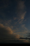 2009-11-15 Junger Mond mit Wolken im Abendrot.jpg